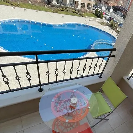 דירה Apparemment Au Bord De La Mer En Bulgarie
