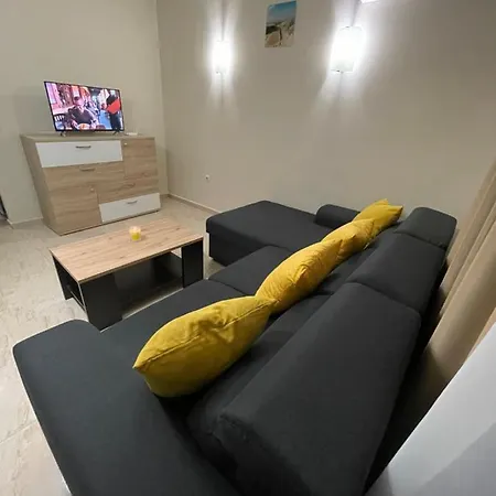 Apparemment Au Bord De La Mer En Bulgarie דירה